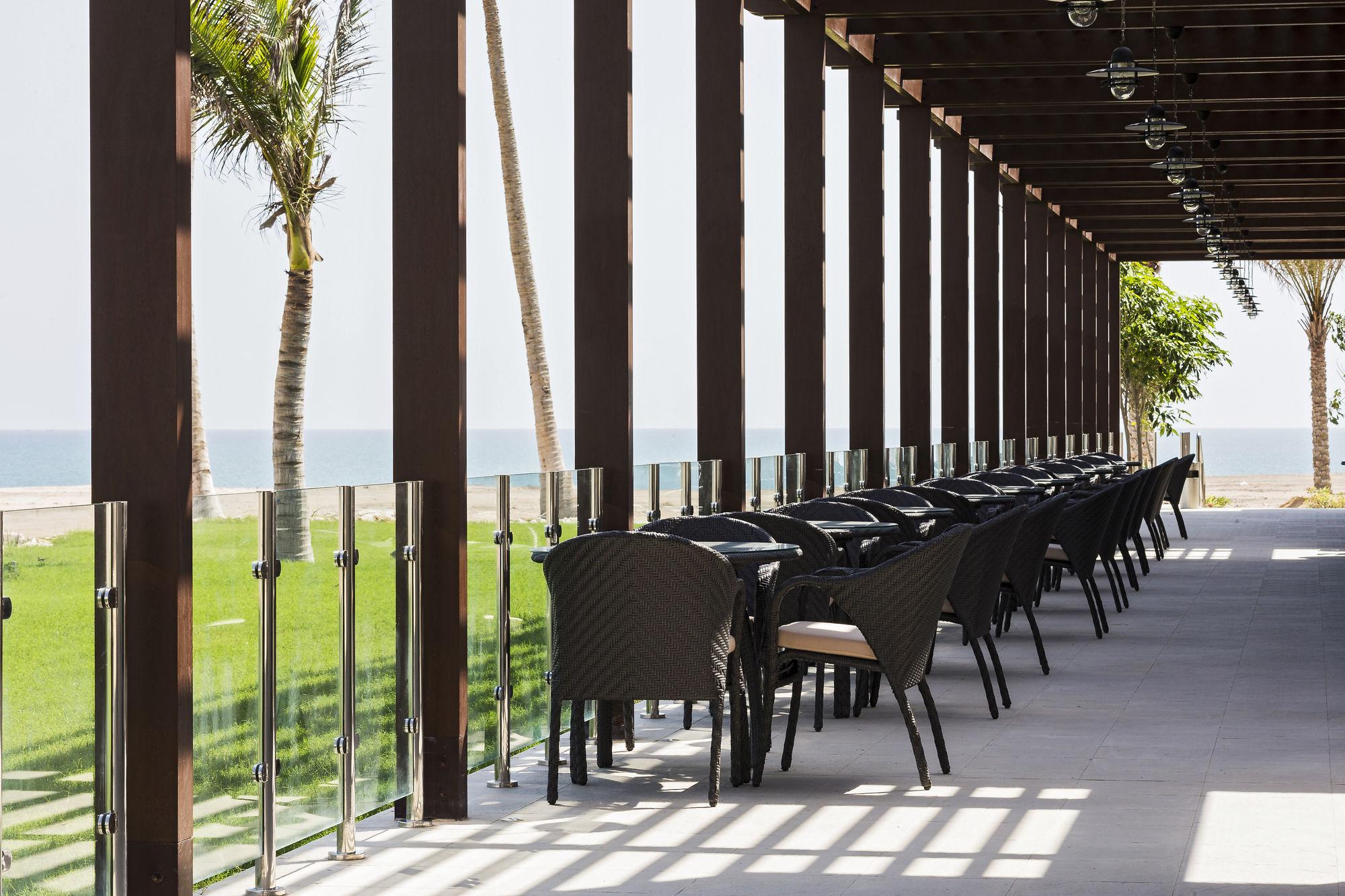 Park By Radisson And Hotel Duqm