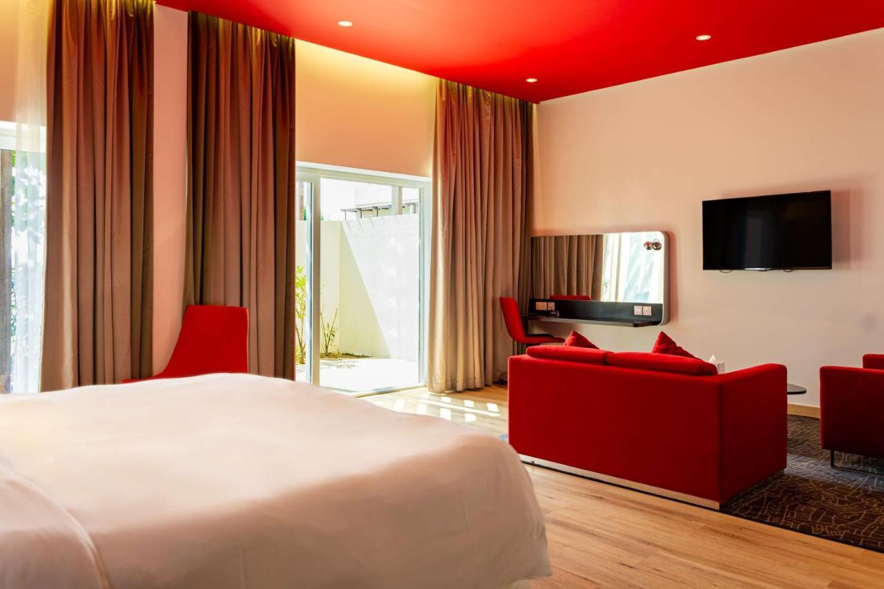 Park By Radisson And 4* Duqm