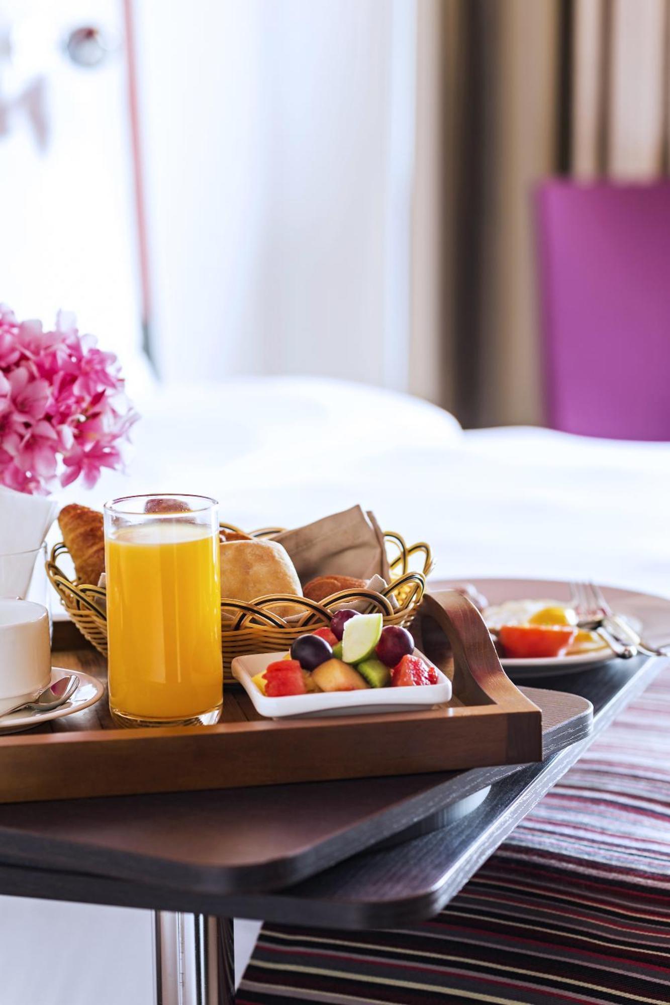 Park By Radisson And 4* Duqm